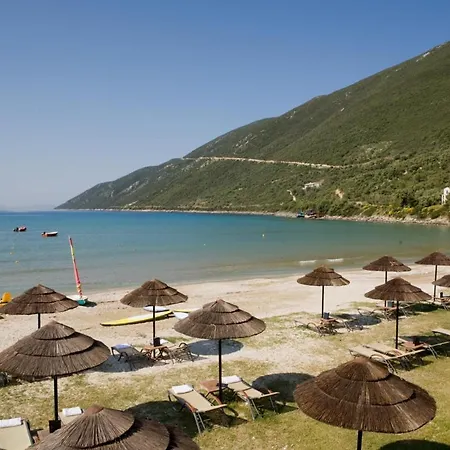 Grand Nefeli Aparthotel *